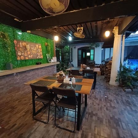 Hospedaje La Galerie Ciudad Cortés Kültér fotó