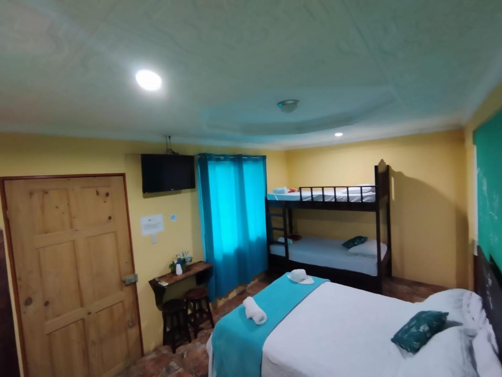 Hospedaje La Galerie Ciudad Cortés Szoba fotó