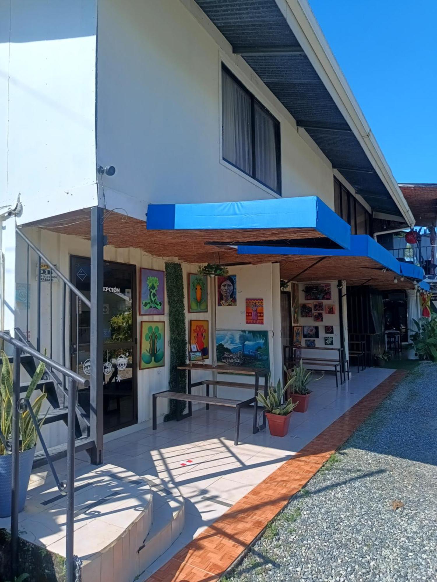 Hospedaje La Galerie Ciudad Cortés Kültér fotó